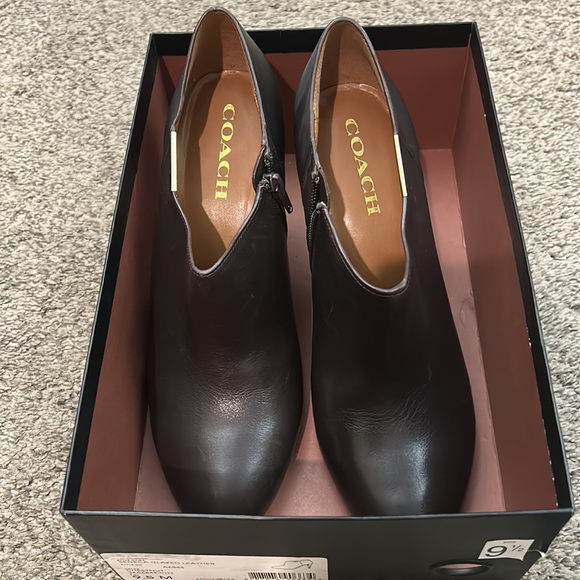 Coach Seneca Glazed Leather boot size 9.5 - Picture 8 of 11